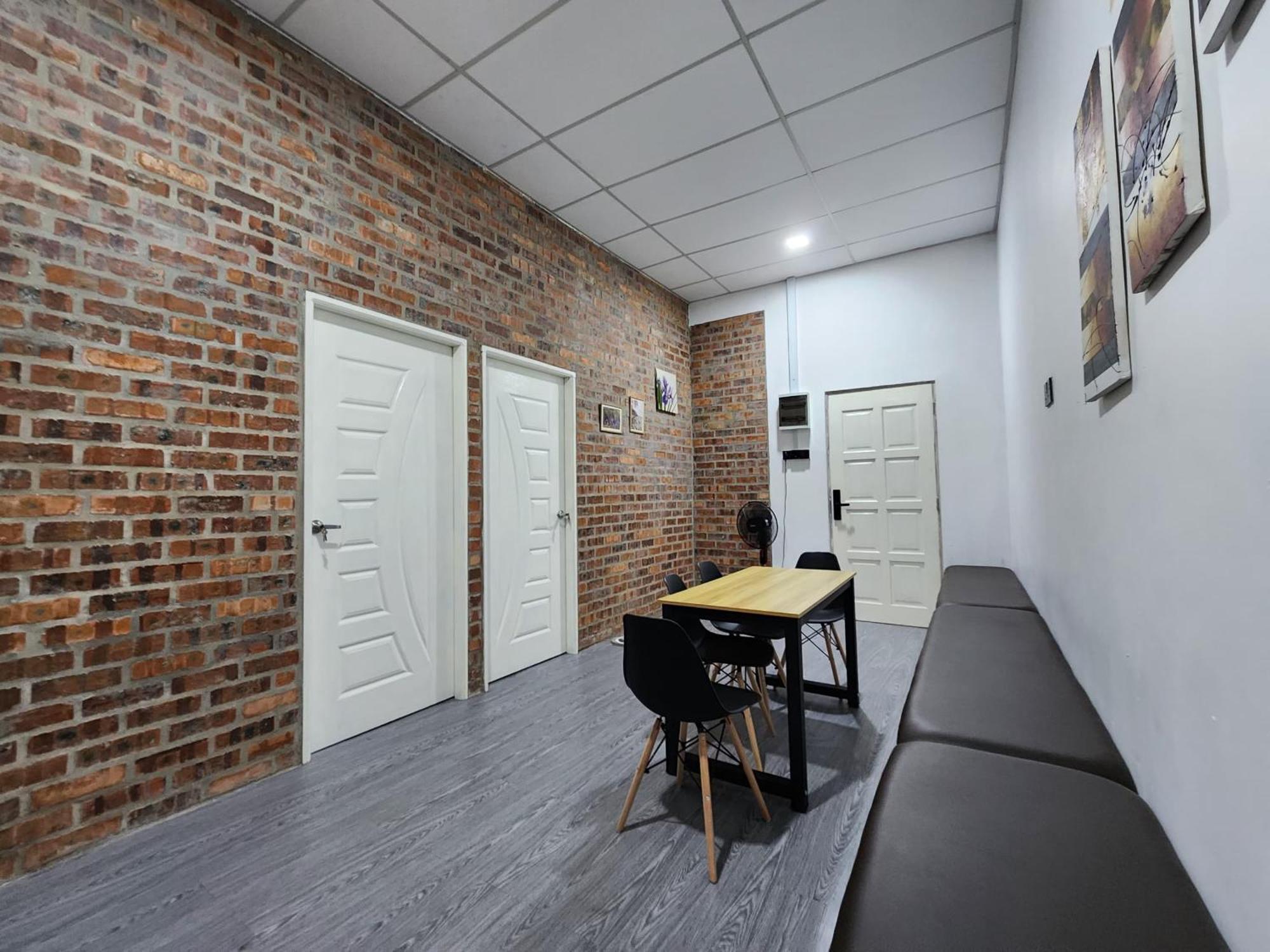 Tamu Studio Dungun Luaran gambar